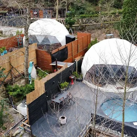Ozlifesapanca Dome فندق سبانجا